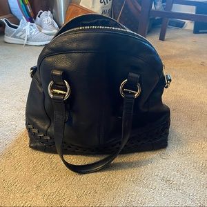 Beautiful Black Leather Michael Kors Purse. Crossbody strap included EUC